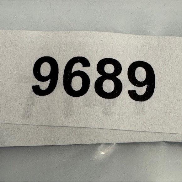 Grey Bandit Knit Sweater XS + DL1961 Cindy Slim Boot Jeans 27 Dark Wash - Picture 16 of 16